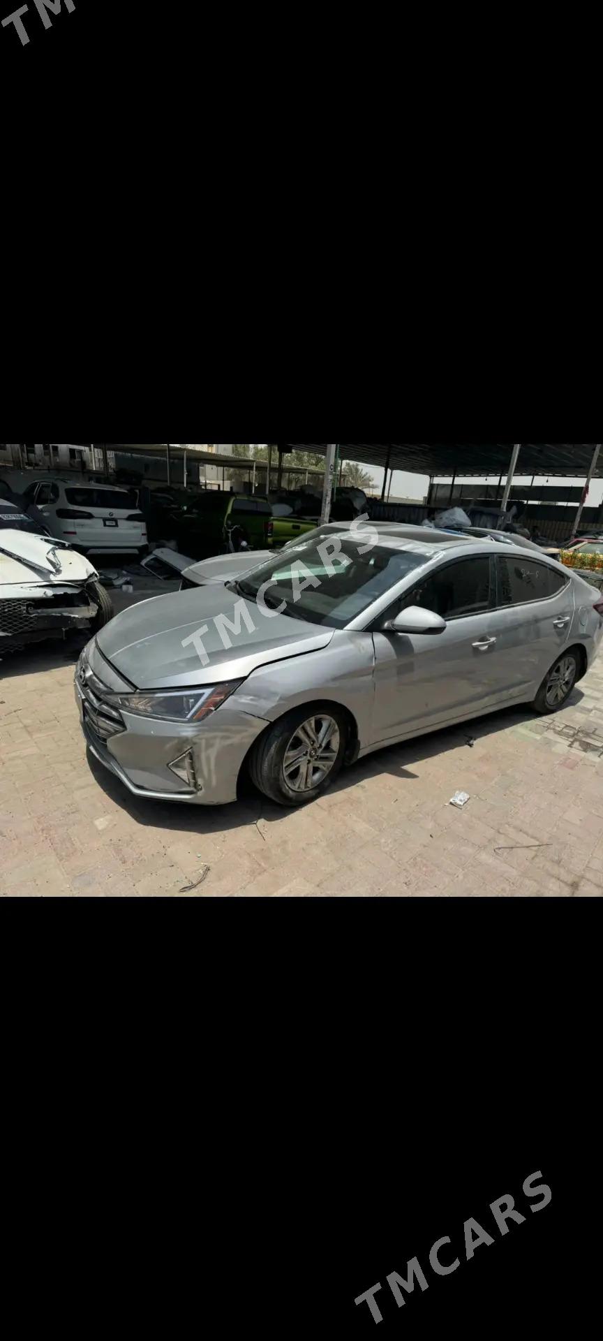 Hyundai Elantra 2020 - 130 000 TMT - Мары - img 1