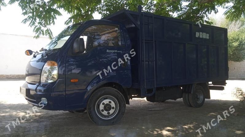 Kia Bongo 2010 - 180 000 TMT - Daşoguz - img 1