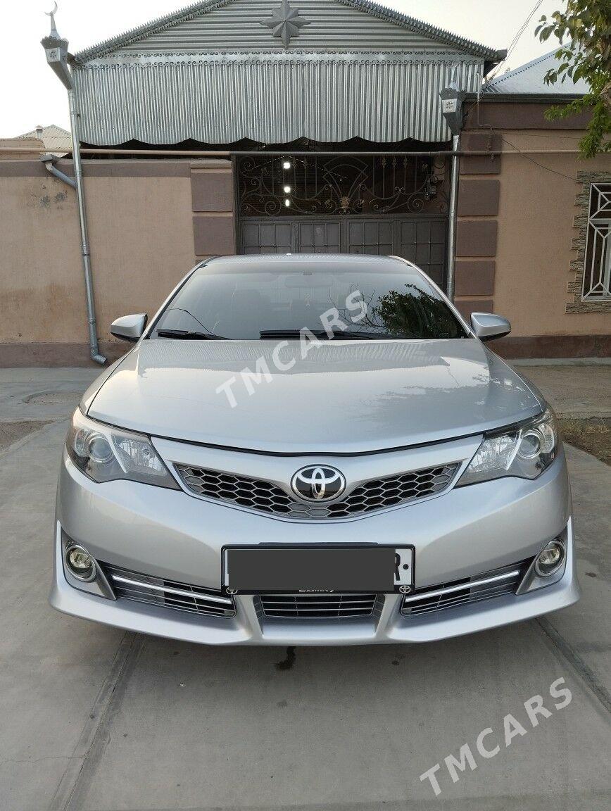 Toyota Camry 2013 - 229 000 TMT - Мары - img 1