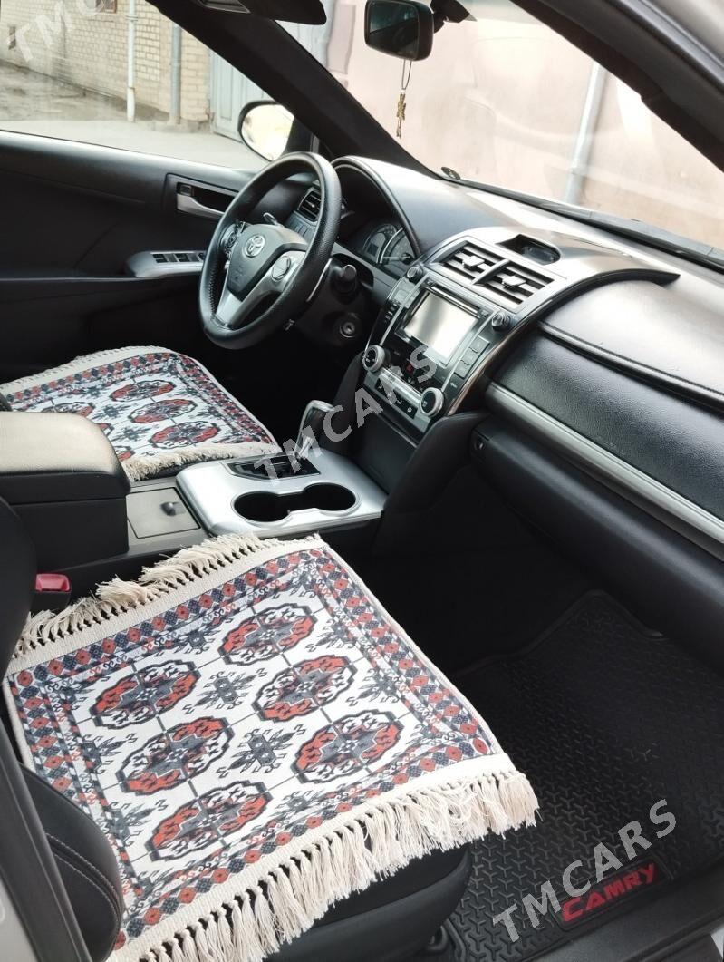 Toyota Camry 2013 - 229 000 TMT - Мары - img 2
