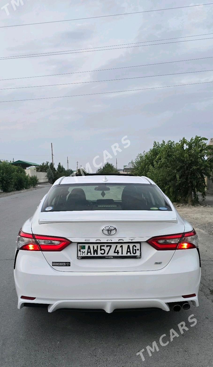 Toyota Camry 2019 - 350 000 TMT - Ашхабад - img 3