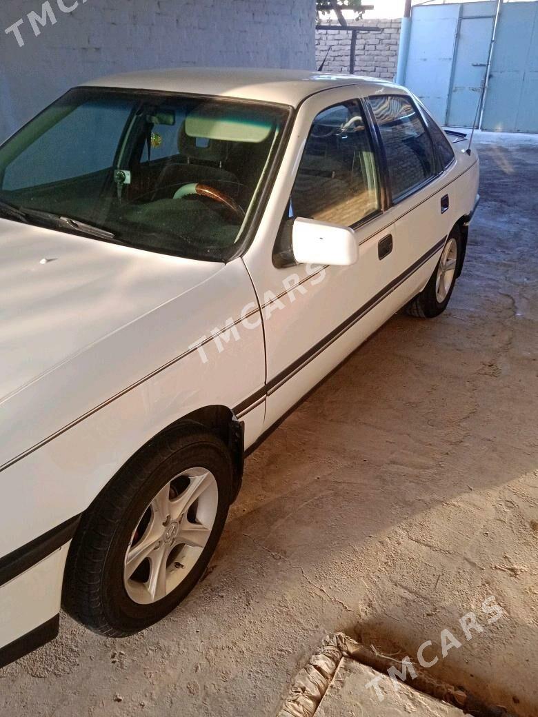 Opel Vectra 1992 - 30 000 TMT - Baýramaly - img 4