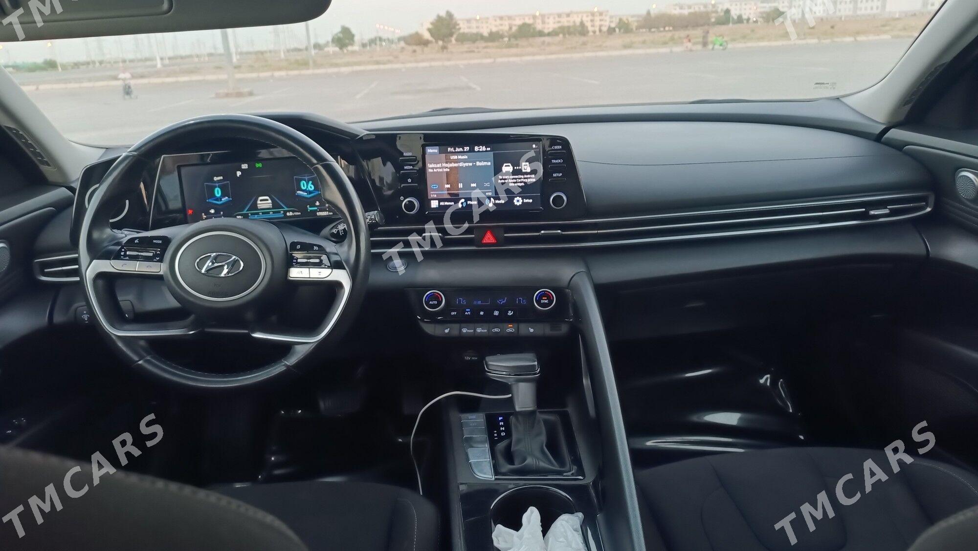 Hyundai Elantra 2021 - 230 000 TMT - Büzmeýin - img 2