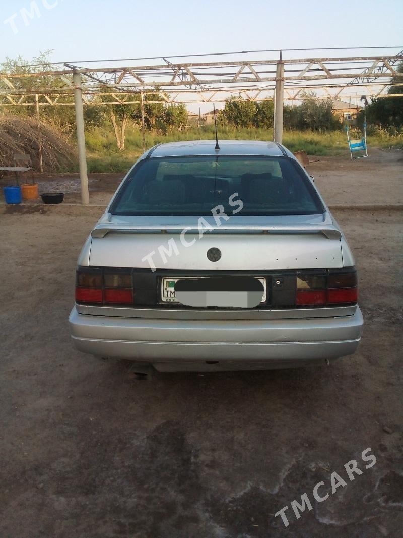 Volkswagen Passat 1992 - 35 000 TMT - Tejen - img 4