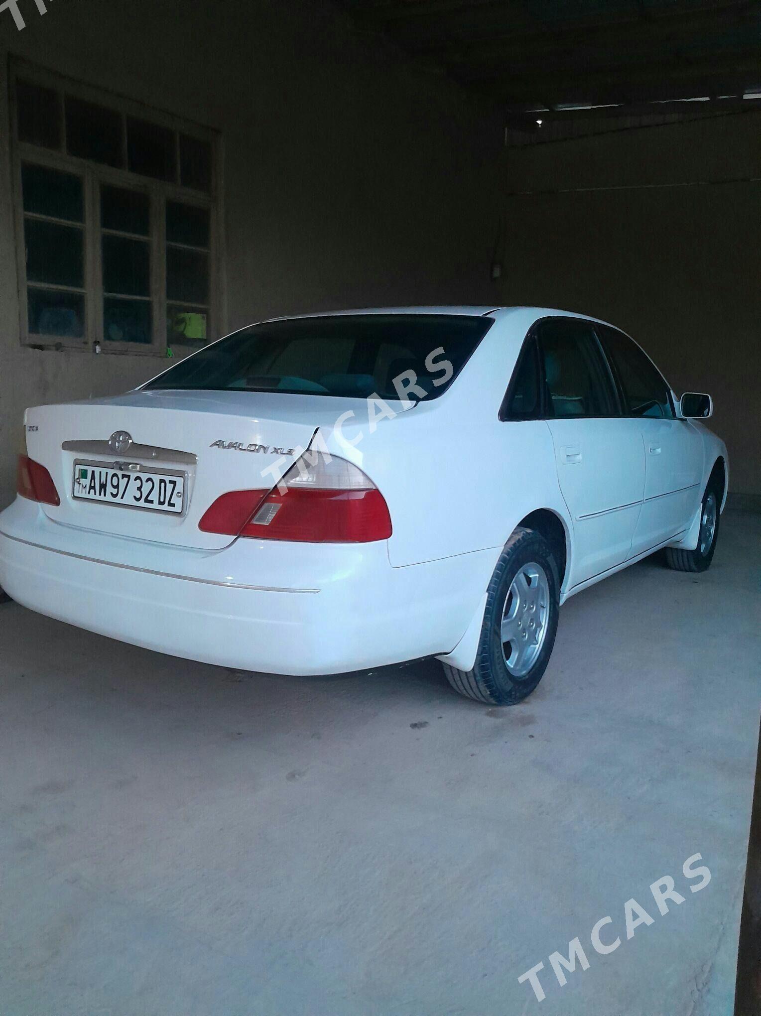 Toyota Avalon 2000 - 160 000 TMT - етр. Туркменбаши - img 5