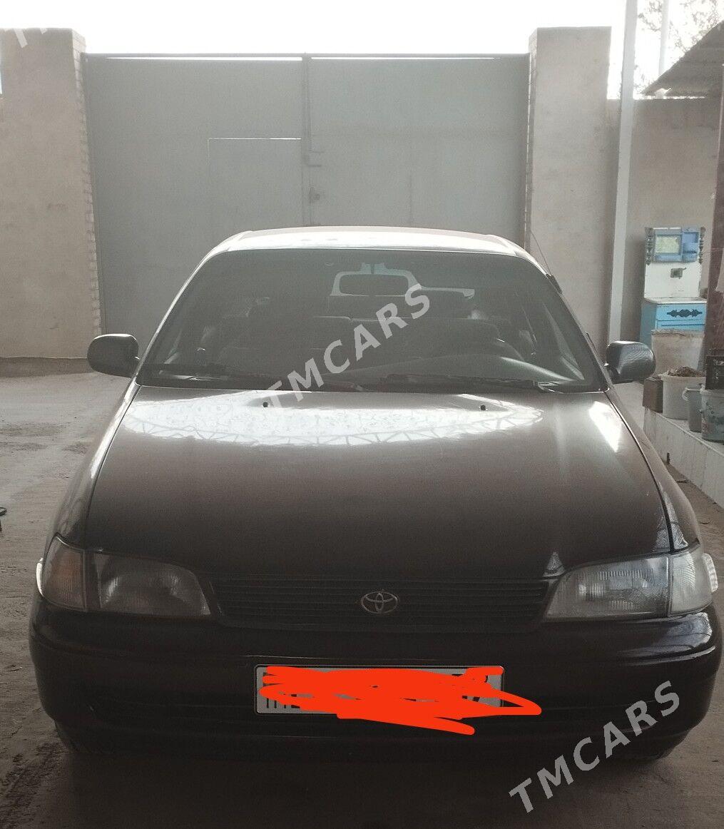 Toyota Carina 1993 - 65 000 TMT - Кёнеургенч - img 1