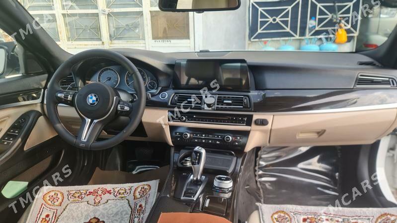 BMW 5 Series 2011 - 300 000 TMT - Türkmenabat - img 2