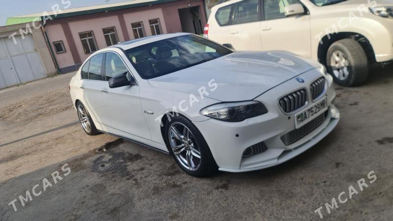 BMW 5 Series 2011 - 300 000 TMT - Türkmenabat - img 9
