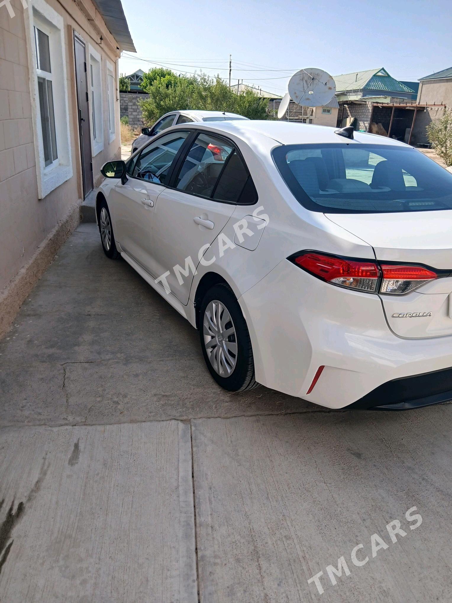 Toyota Corolla 2021 - 240 000 TMT - Ашхабад - img 2