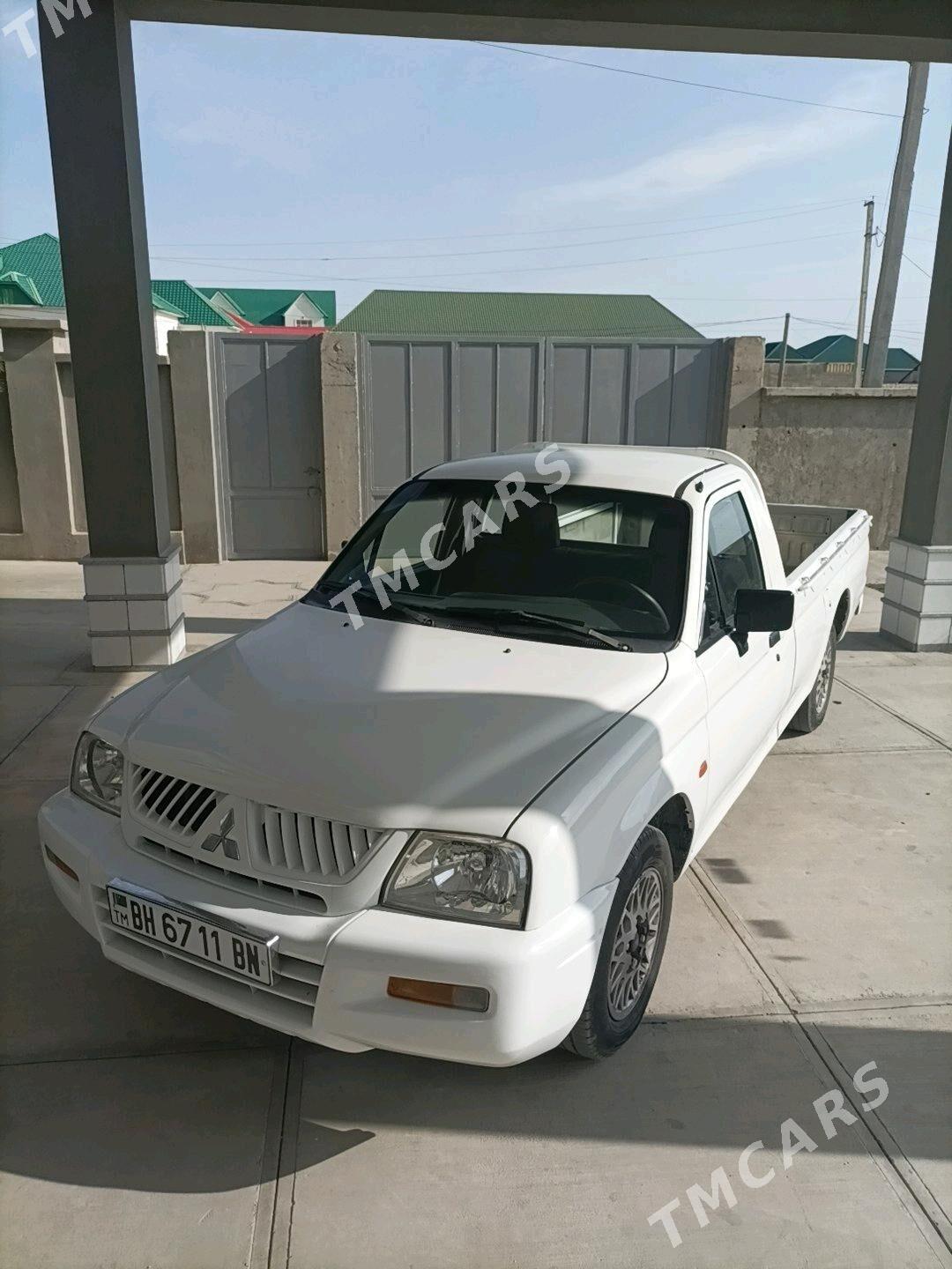 Mitsubishi L200 2005 - 80 000 TMT - Балканабат - img 3