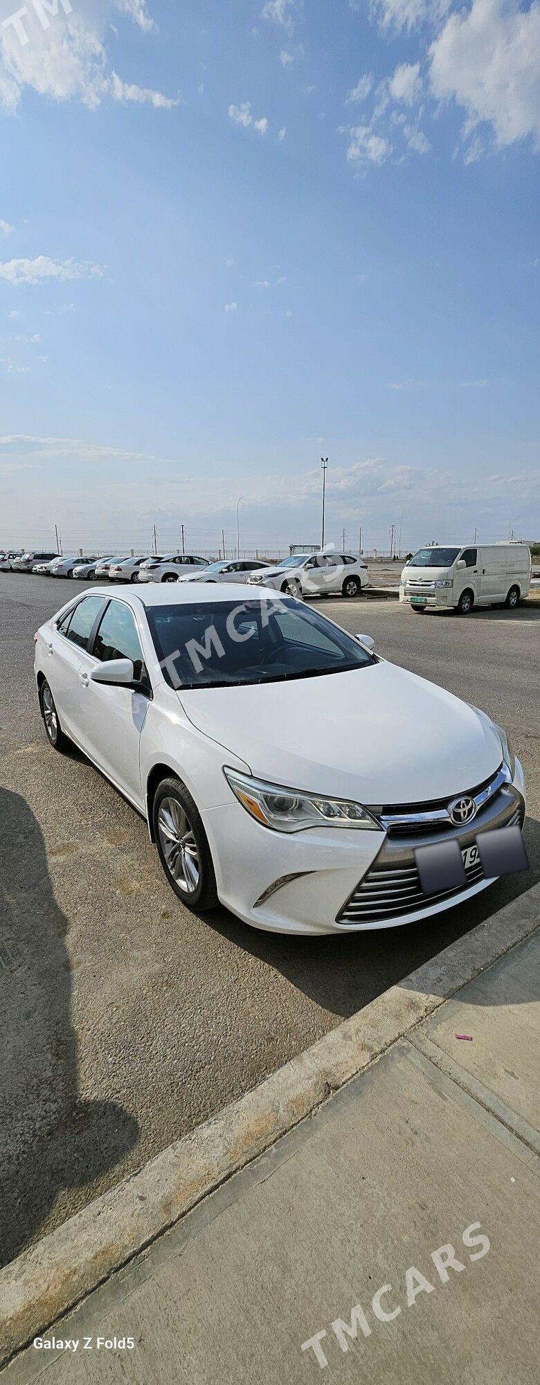Toyota Camry 2017 - 245 000 TMT - Анев - img 1