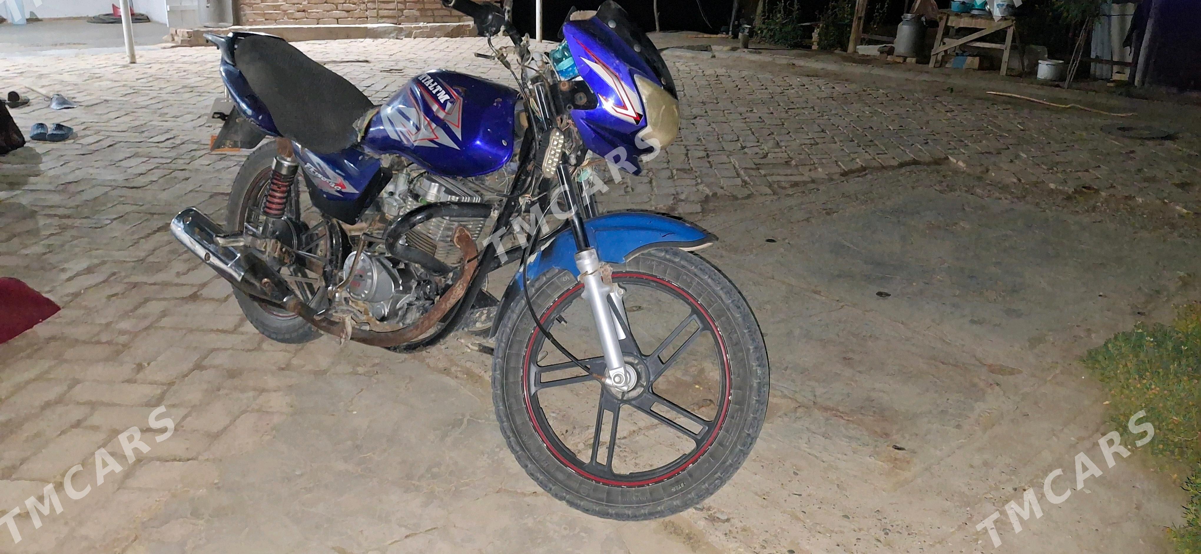 Fekon FK200-14G 2014 - 12 000 TMT - Ёлётен - img 2
