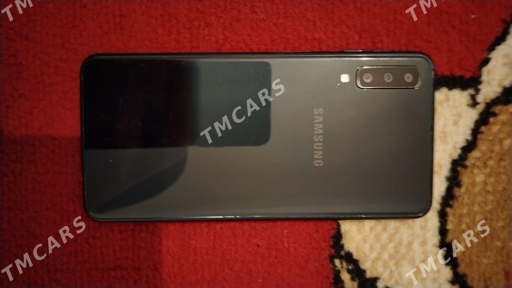 Samsung  A7 (18)  Obmen. - Болдумсаз - img 3