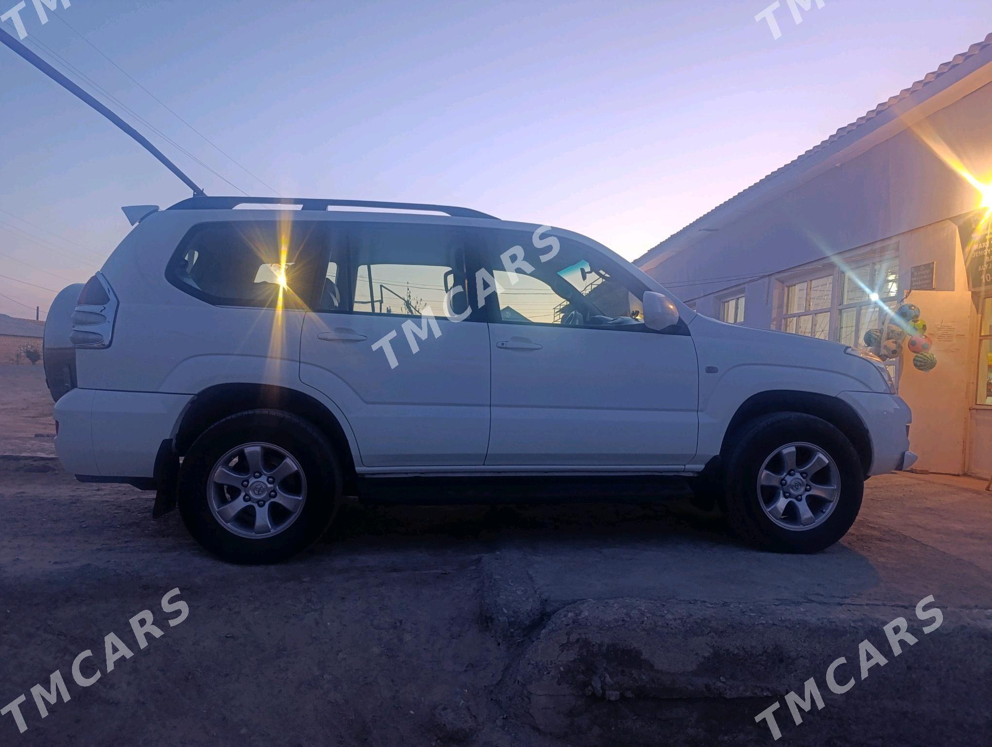 Toyota Land Cruiser Prado 2004 - 280 000 TMT - Байрамали - img 1
