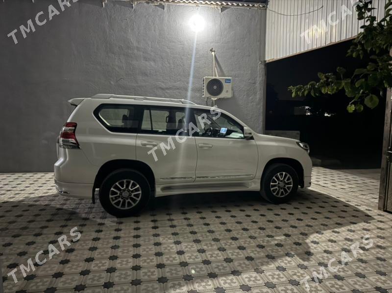 Toyota Land Cruiser Prado 2016 - 680 000 TMT - Магданлы - img 3