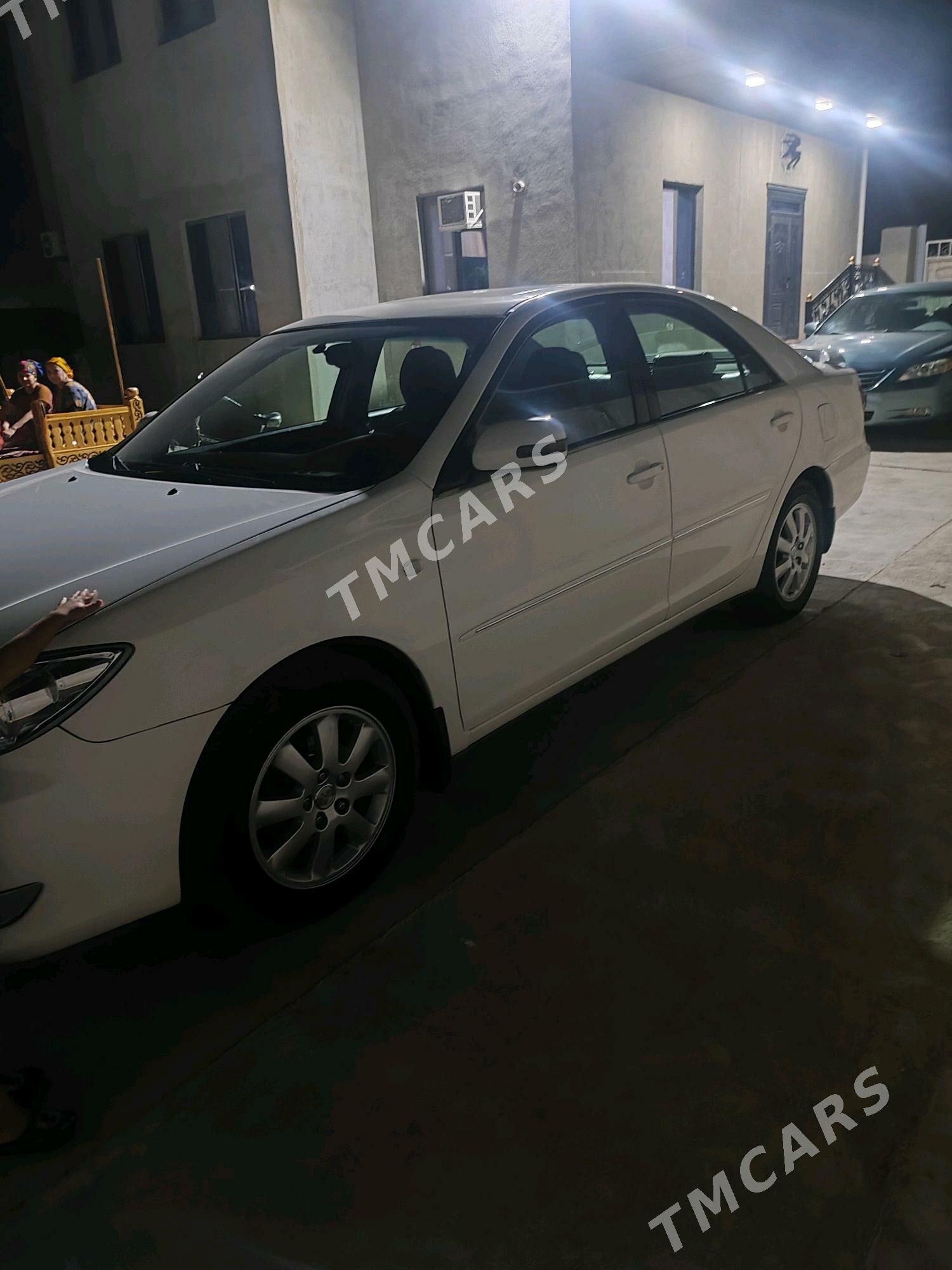 Toyota Camry 2002 - 170 000 TMT - Mary - img 4
