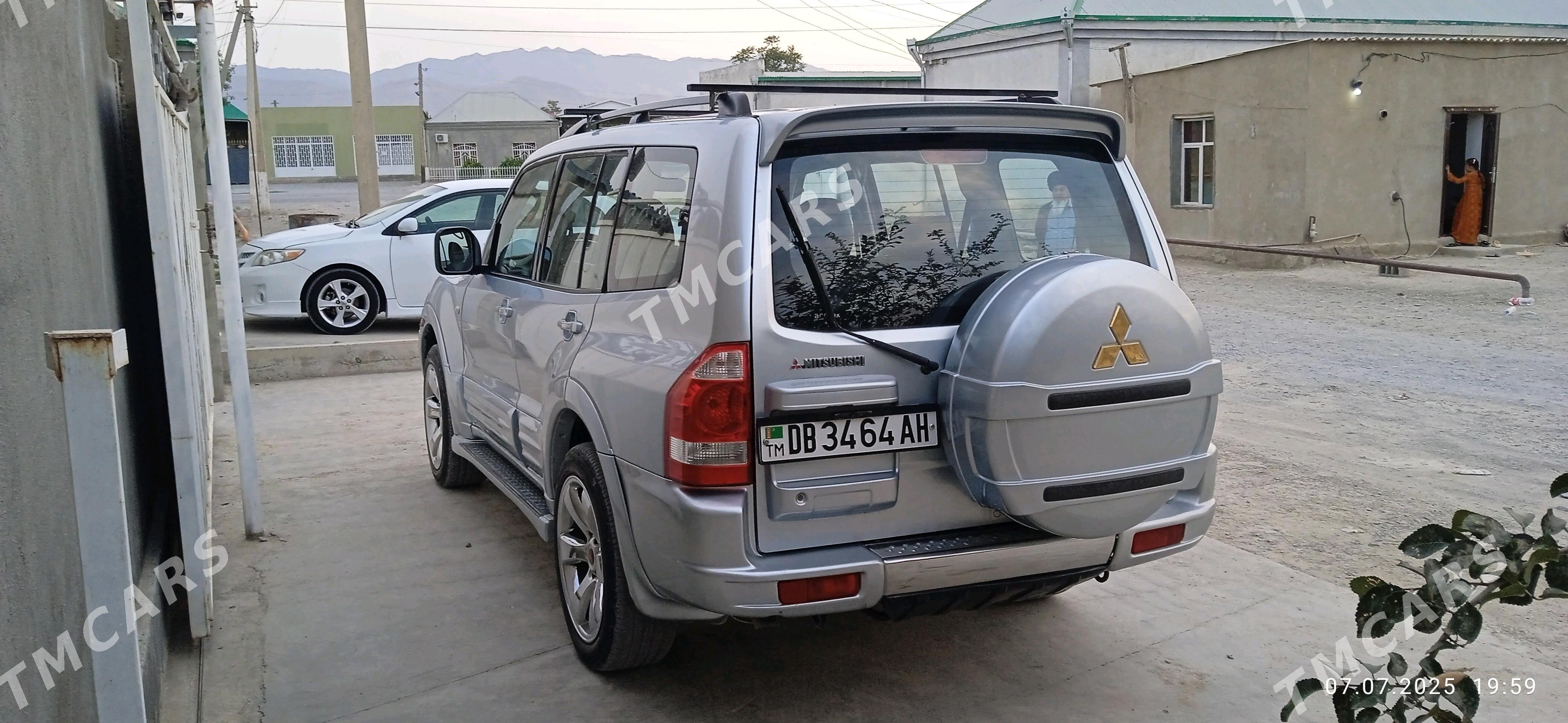 Mitsubishi Pajero 2001 - 150 000 TMT - Бахарден - img 2