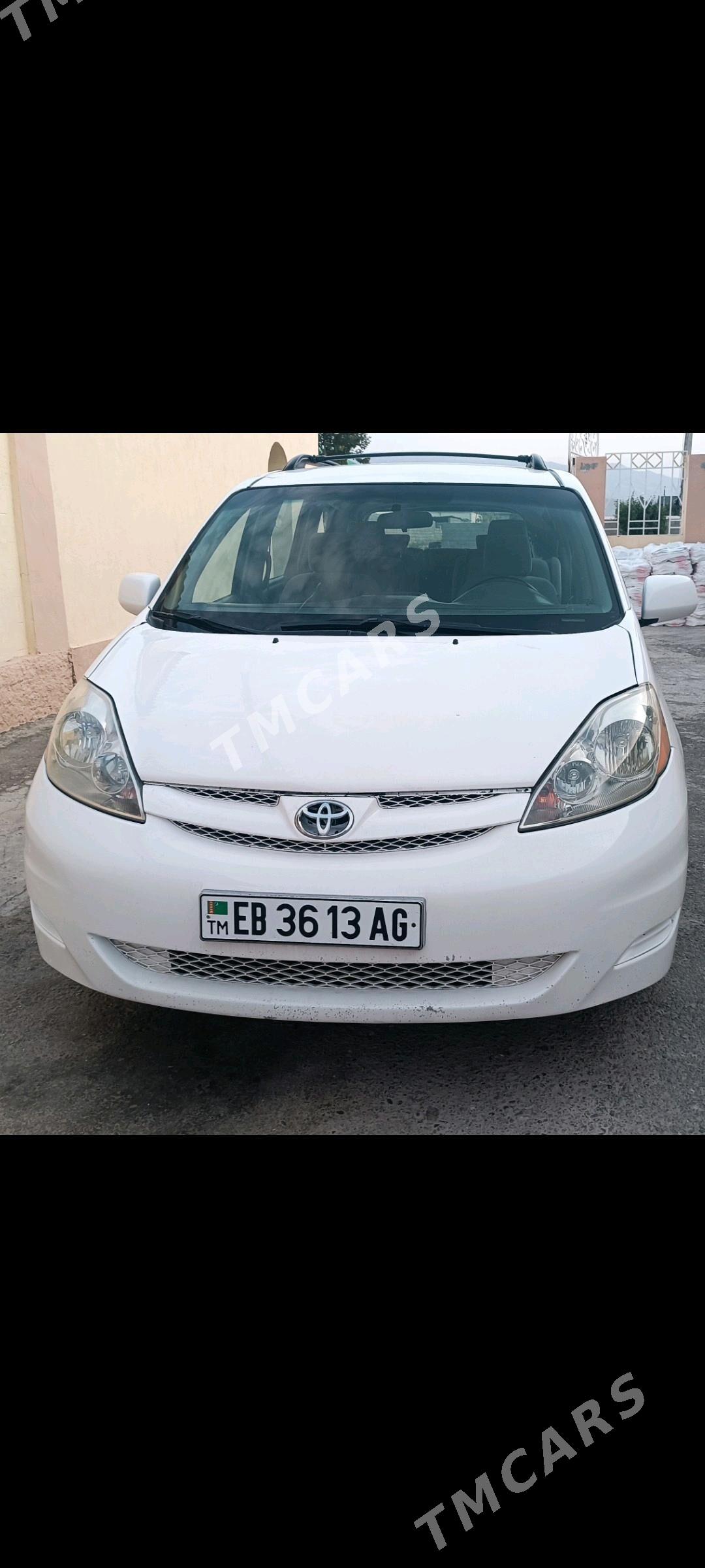 Toyota Sienna 2007 - 210 000 TMT - Херрикгала - img 4