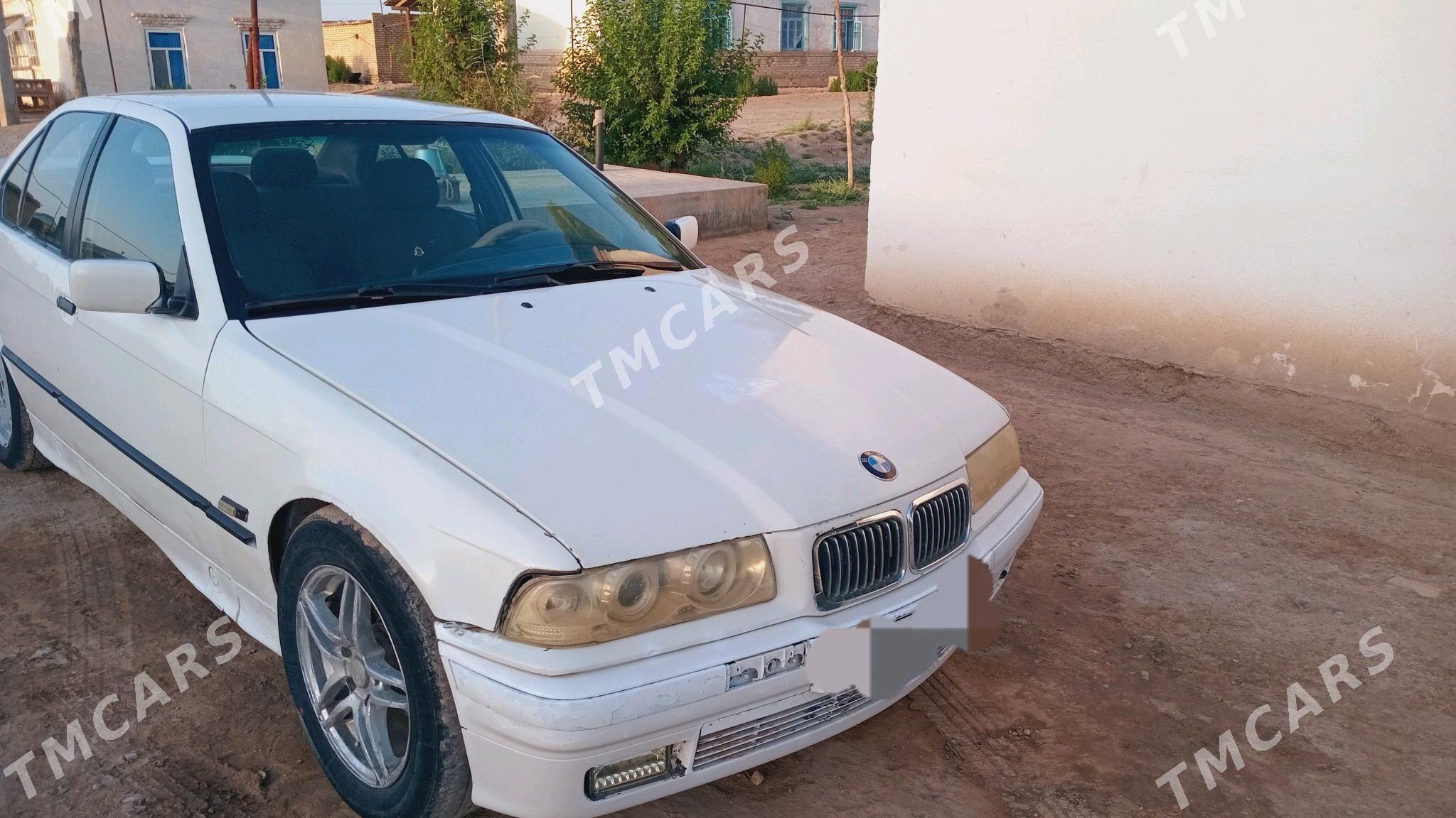 BMW 3 Series 1993 - 22 000 TMT - Murgap - img 4