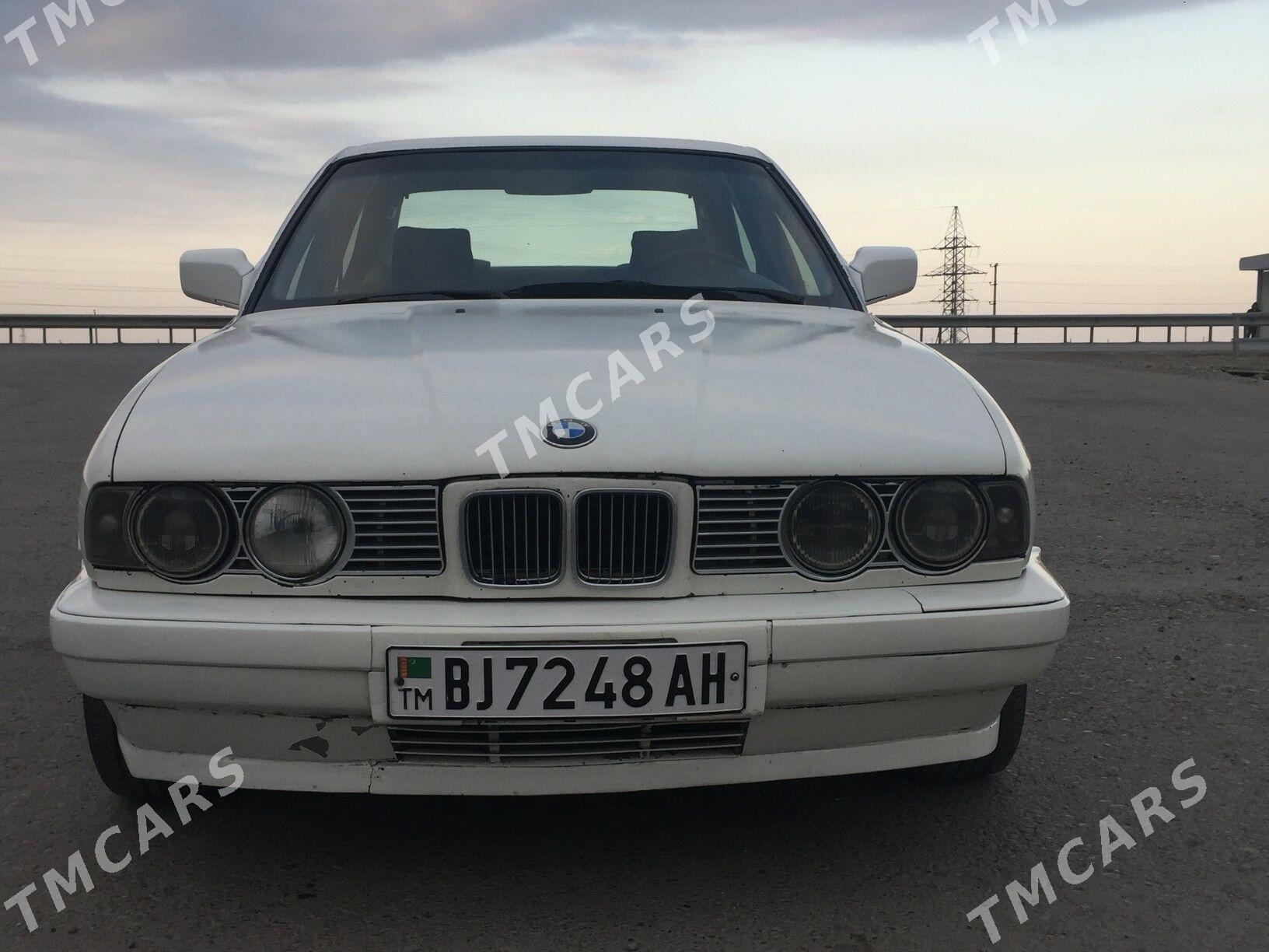 BMW 5 Series 1990 - 37 000 TMT - Aşgabat - img 1