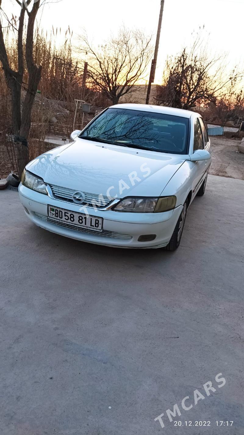 Opel Vectra 1998 - 40 000 TMT - Фарап - img 1