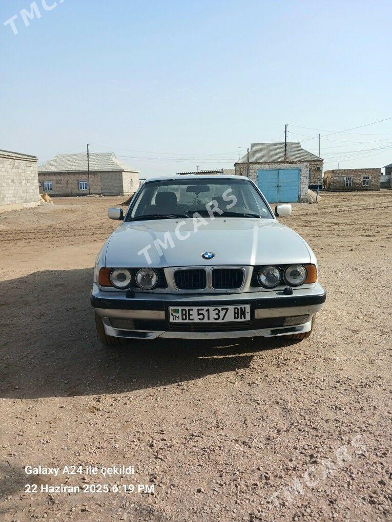 BMW 535 1995 - 52 000 TMT - Эсенгулы - img 1