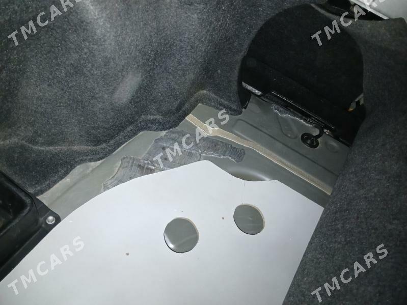 Toyota Camry 2011 - 220 000 TMT - Köneürgenç - img 3