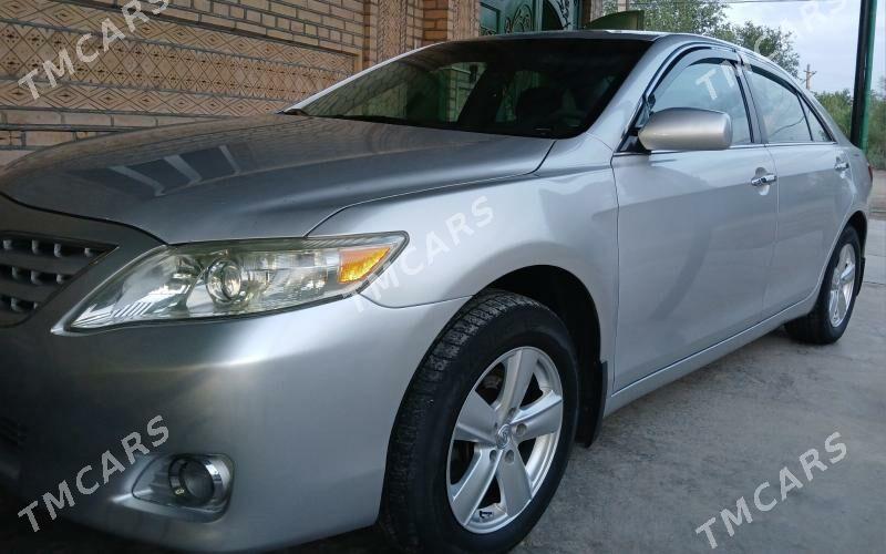 Toyota Camry 2011 - 220 000 TMT - Köneürgenç - img 4