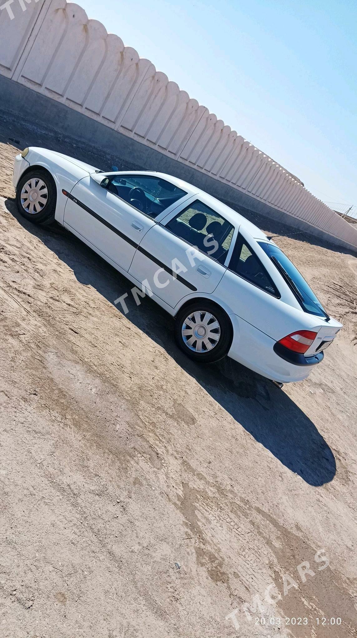 Opel Vectra 1998 - 40 000 TMT - Фарап - img 4