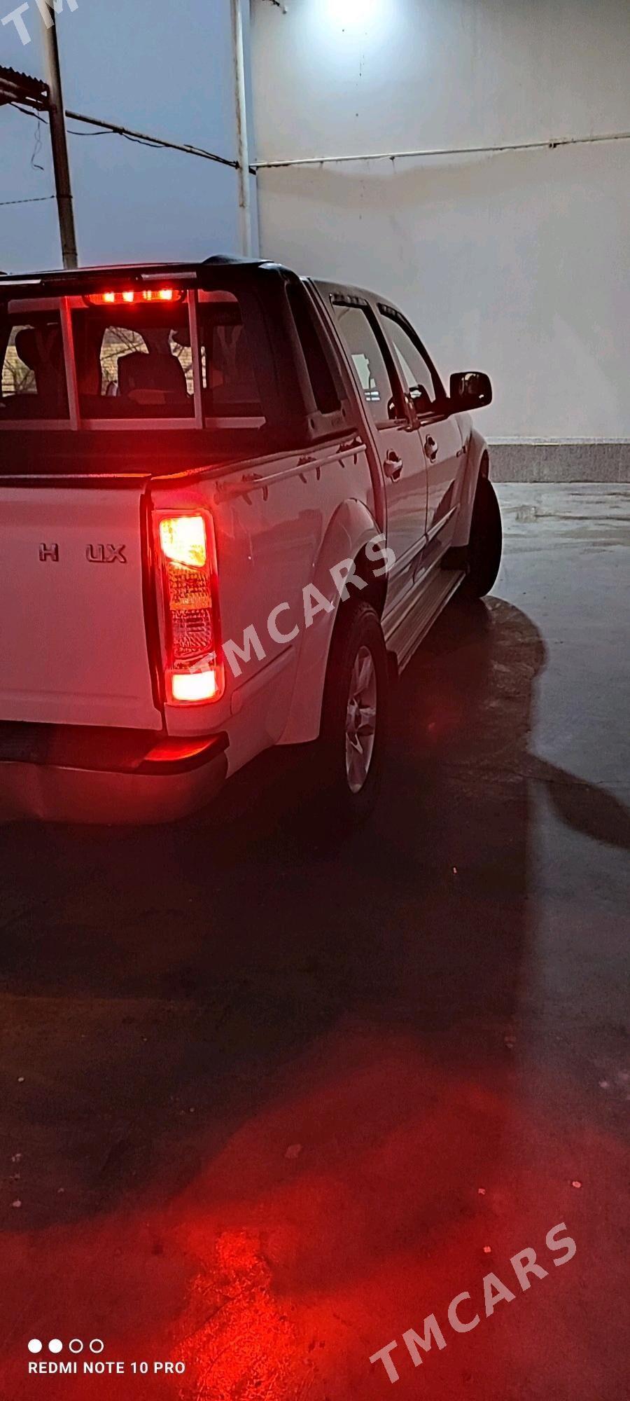 Toyota Hilux 2013 - 140 000 TMT - Туркменабат - img 2