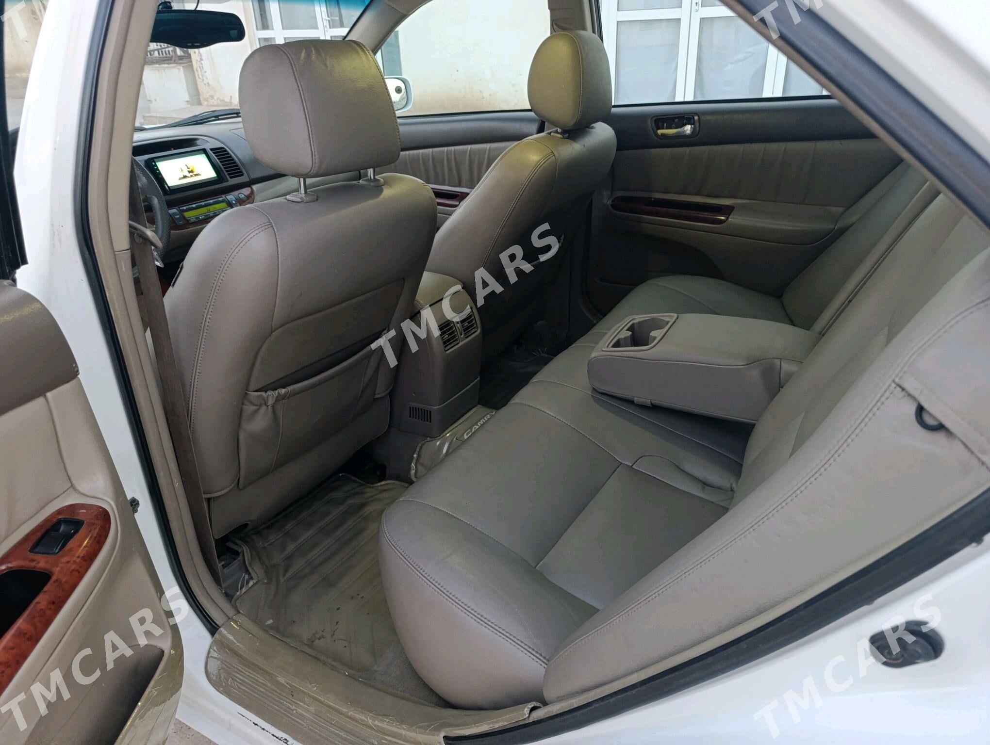 Toyota Camry 2003 - 170 000 TMT - Tejen - img 4