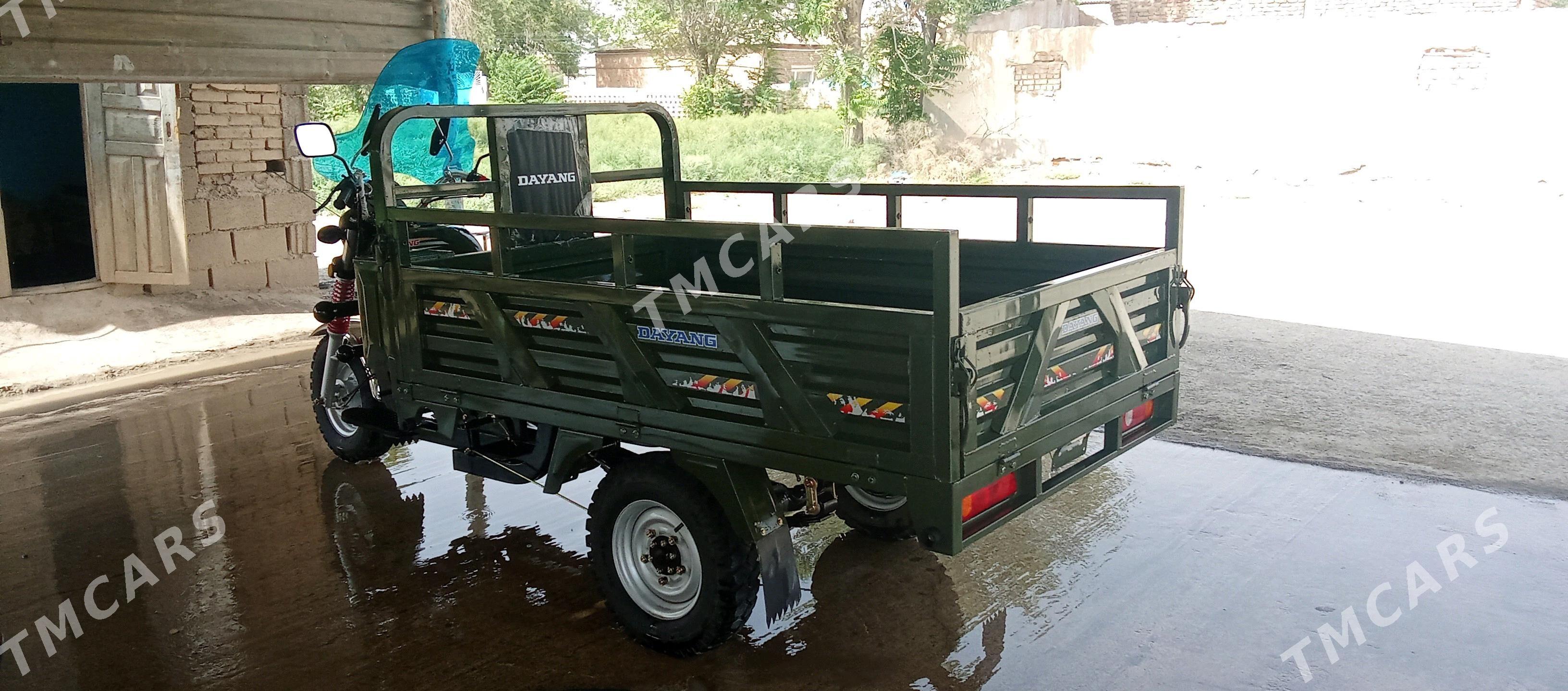 Fekon FK150-8G 2025 - 27 100 TMT - Kaka - img 2