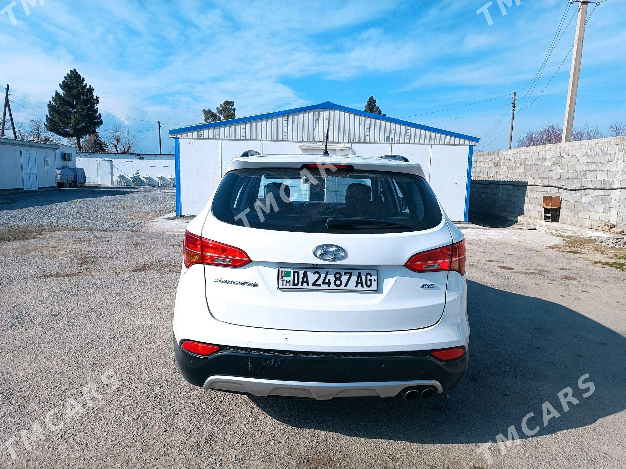 Hyundai Santa Fe 2013 - 250 000 TMT - Aşgabat - img 4