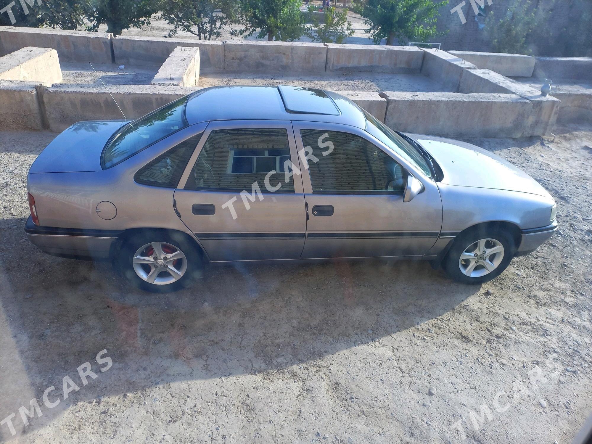 Opel Vectra 1992 - 33 000 TMT - Murgap - img 4