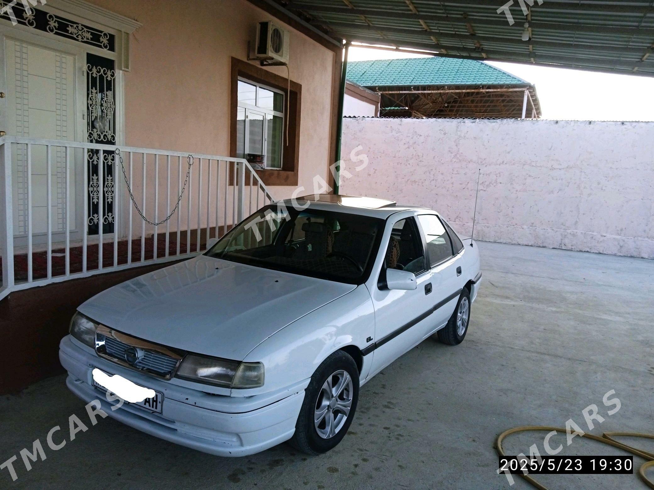 Opel Vectra 1992 - 33 000 TMT - Bäherden - img 5