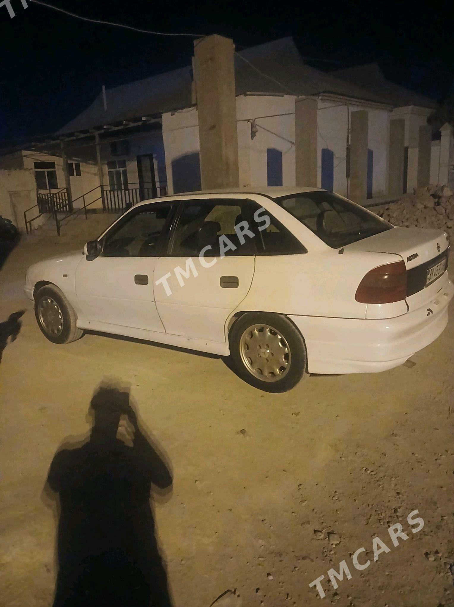 Opel Astra 1995 - 36 000 TMT - Gökdepe - img 6