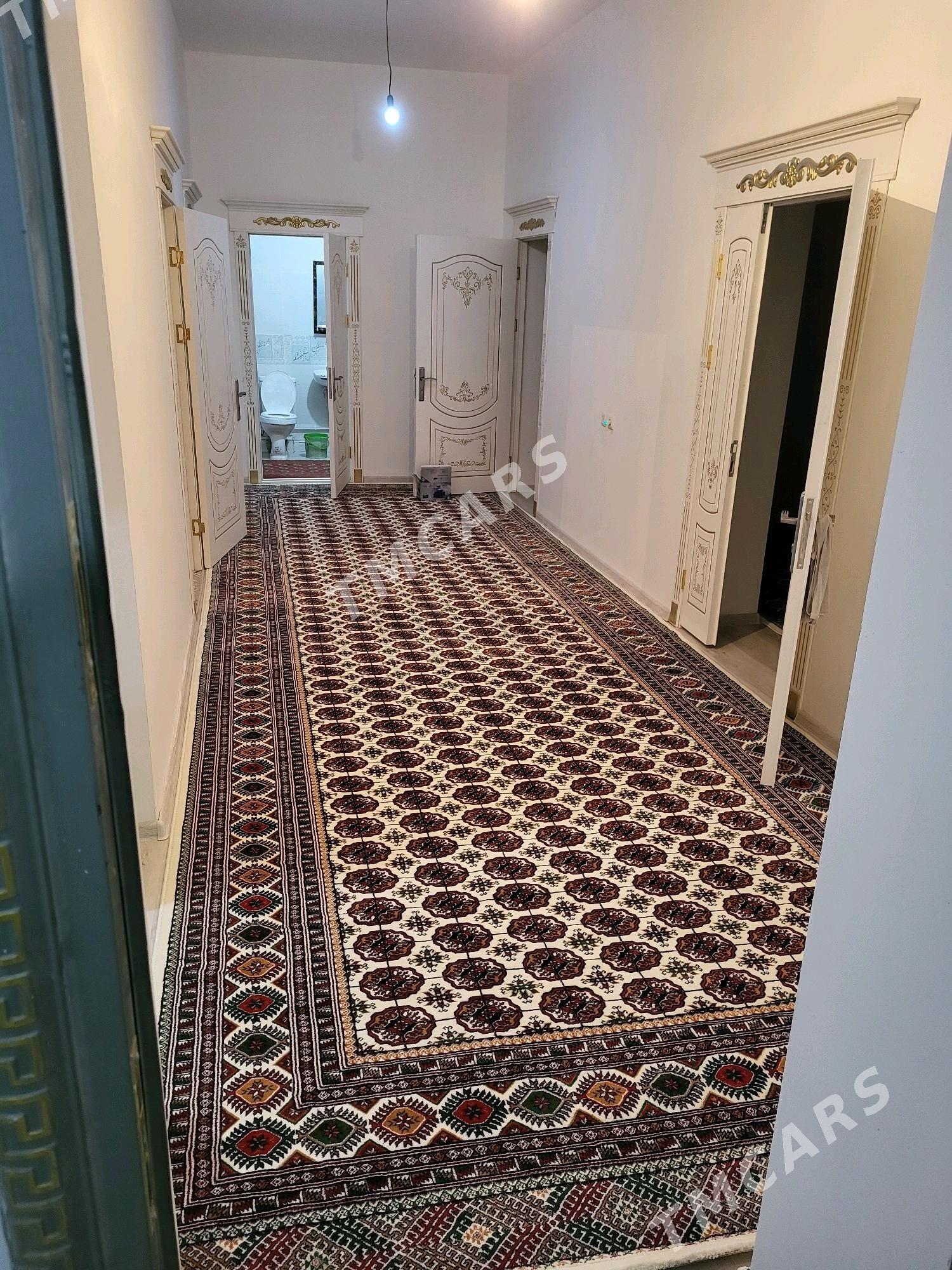 Elitkalar un yorite haly - Дашогуз - img 2