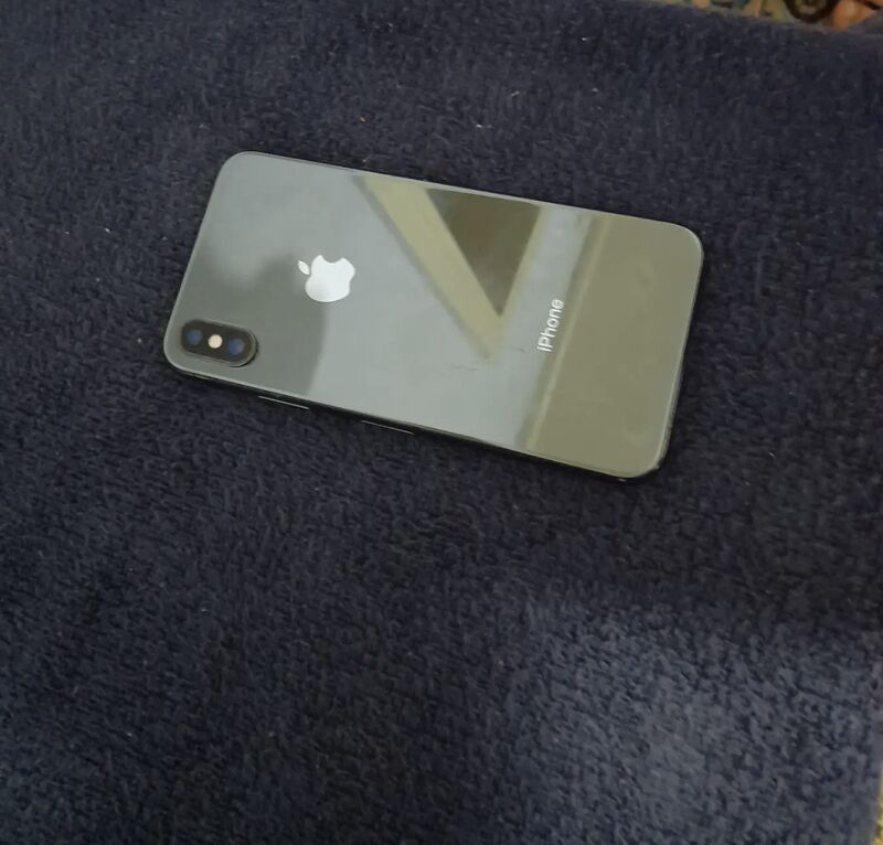 iPhone X - Bedew - img 2