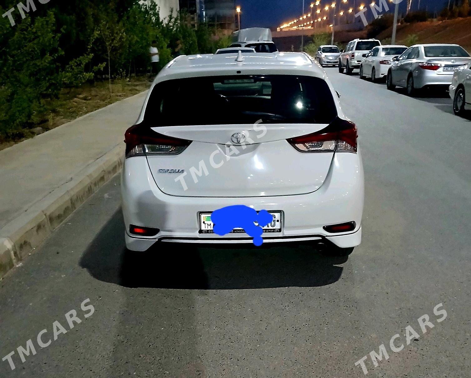 Toyota Corolla 2017 - 180 000 TMT - Aşgabat - img 2