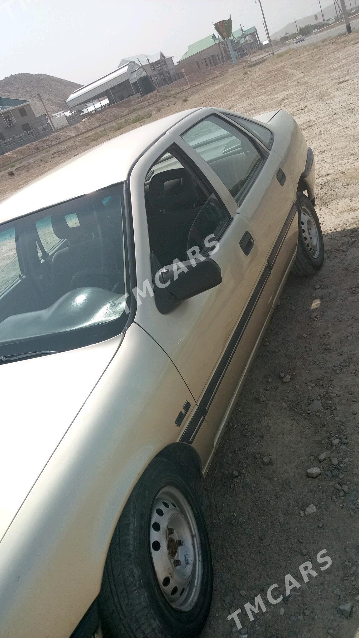 Opel Vectra 1991 - 24 000 TMT - Магданлы - img 7