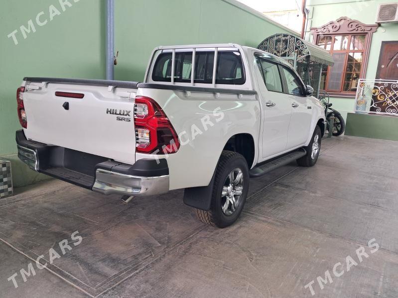 Toyota Hilux 2025 - 695 000 TMT - Aşgabat - img 3
