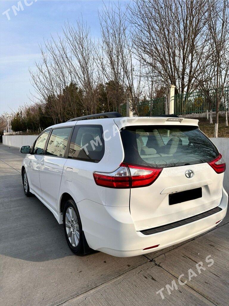 Toyota Sienna 2018 - 390 000 TMT - Aşgabat - img 7