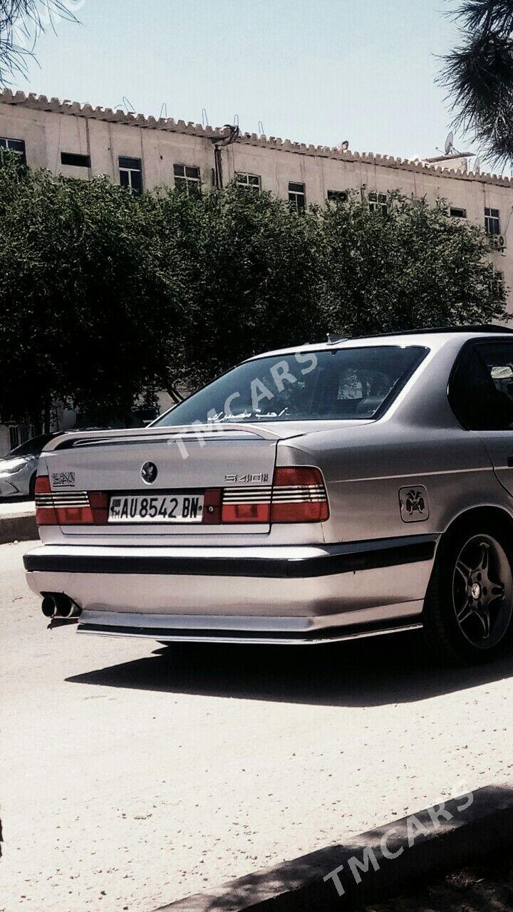 BMW 535 1994 - 60 000 TMT - Балканабат - img 4