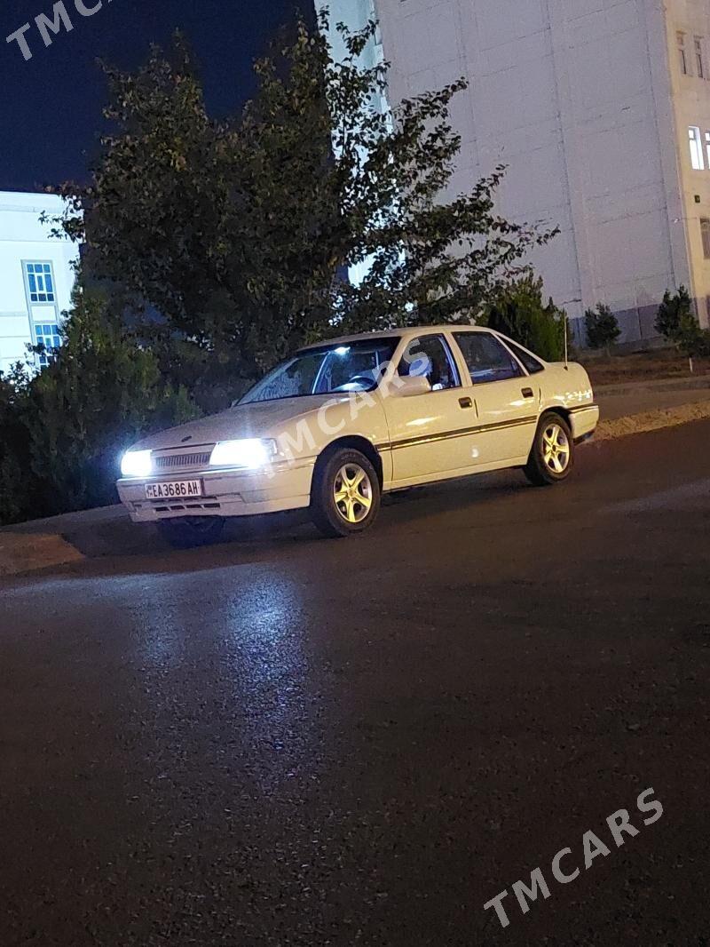 Opel Vectra 1991 - 30 000 TMT - Бахарден - img 4