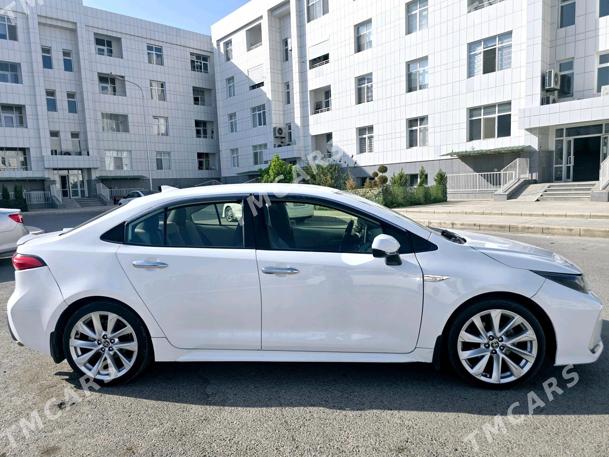 Toyota Corolla 2022 - 280 000 TMT - Aşgabat - img 2