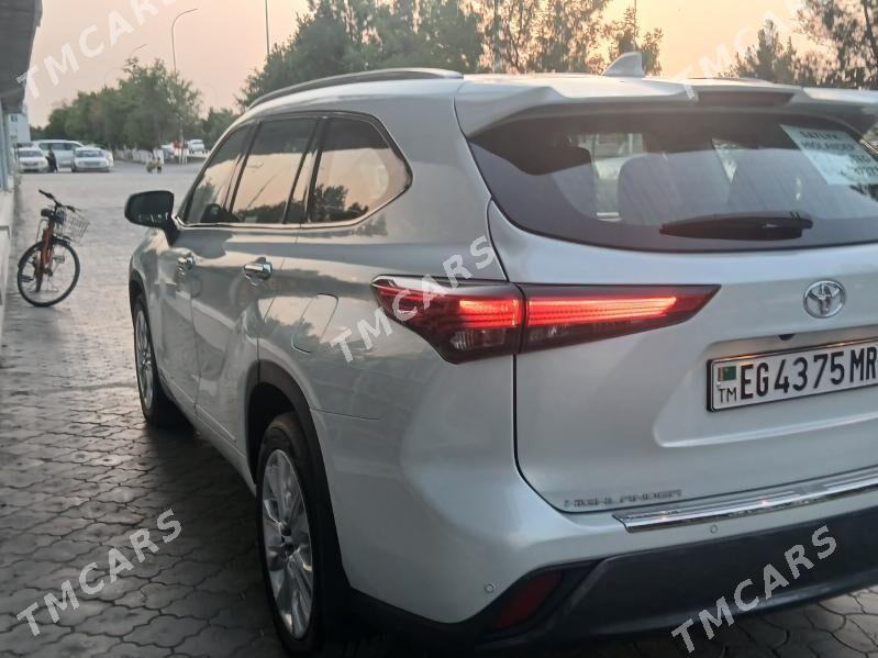 Toyota Highlander 2021 - 499 000 TMT - Türkmenabat - img 3