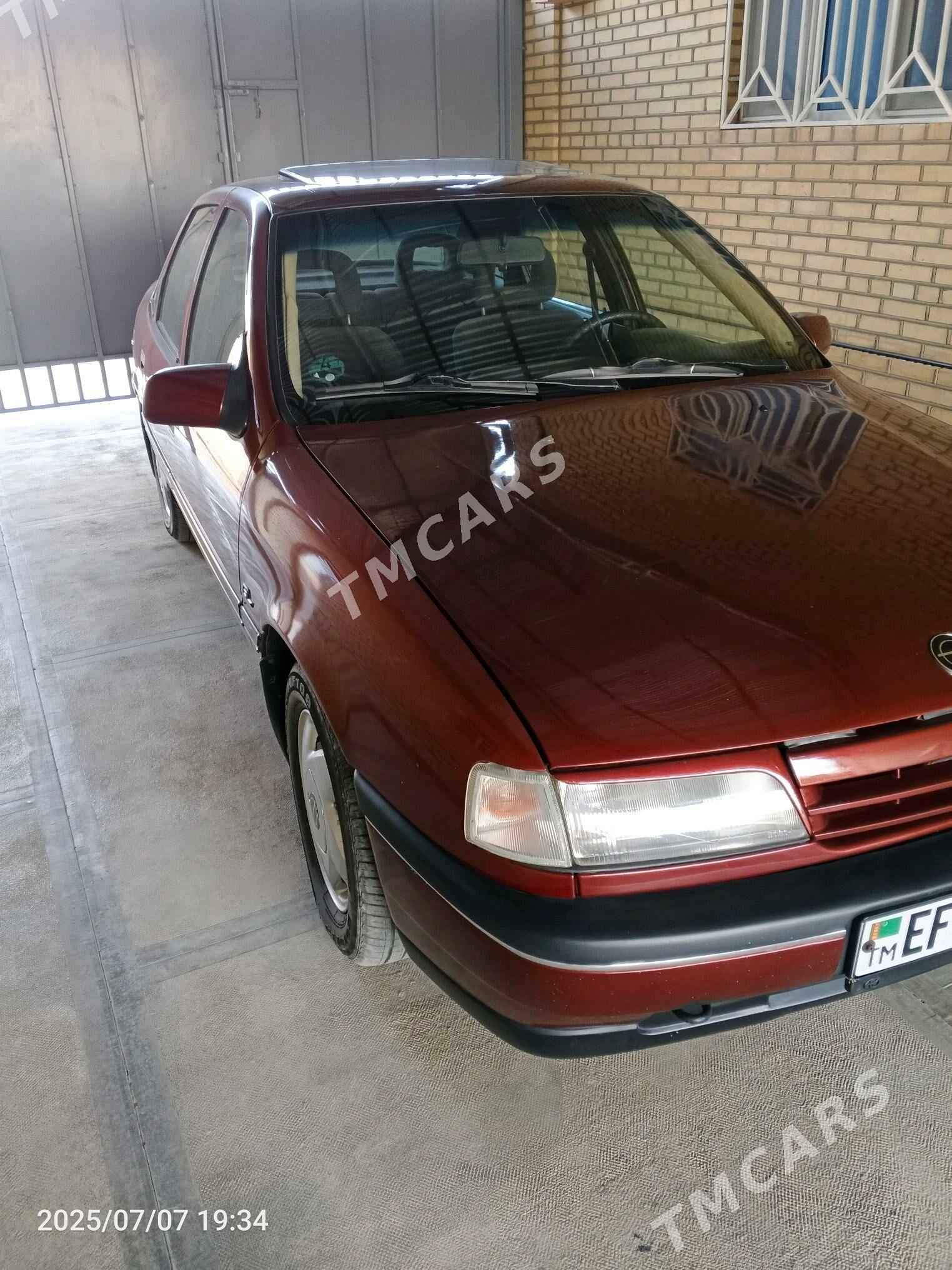 Opel Vectra 1992 - 45 000 TMT - Mary - img 2