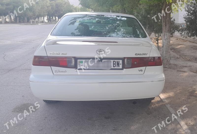 Toyota Camry 2000 - 125 000 TMT - Балканабат - img 4