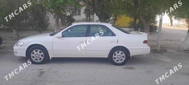 Toyota Camry 2000 - 125 000 TMT - Балканабат - img 5