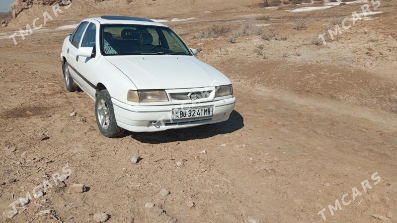 Opel Vectra 1992 - 25 000 TMT - Murgap - img 6